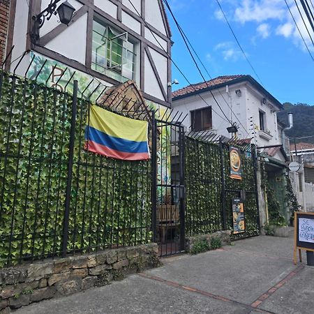 Portelli Hostal Zona G- Para Extranjeros Bogota Buitenkant foto