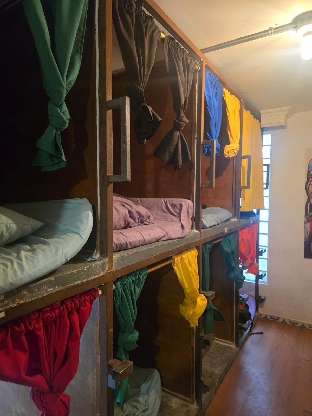 Portelli Hostal Zona G- Para Extranjeros Bogota Buitenkant foto