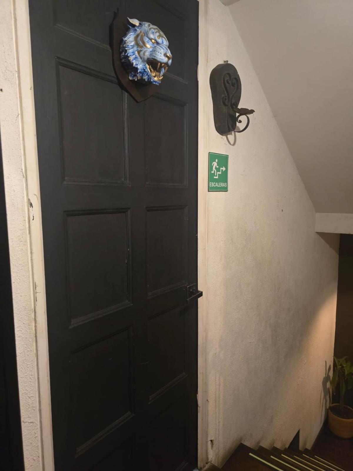 Portelli Hostal Zona G- Para Extranjeros Bogota Buitenkant foto